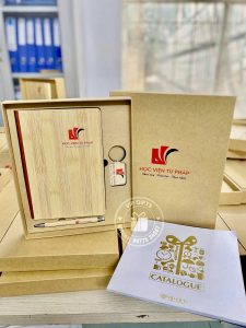 Z7747288764031 E402a7a34b09096fae605498a06e8c70 225x300